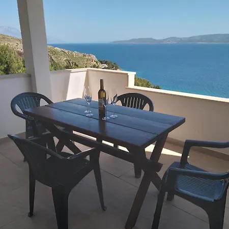 Apartmani Blazevic Omiš Esterno foto