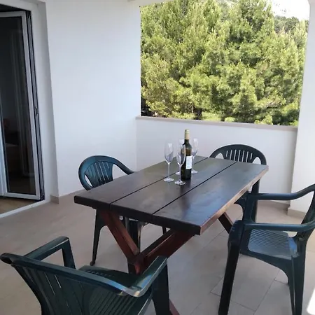 Apartmani Blazevic Omiš Esterno foto
