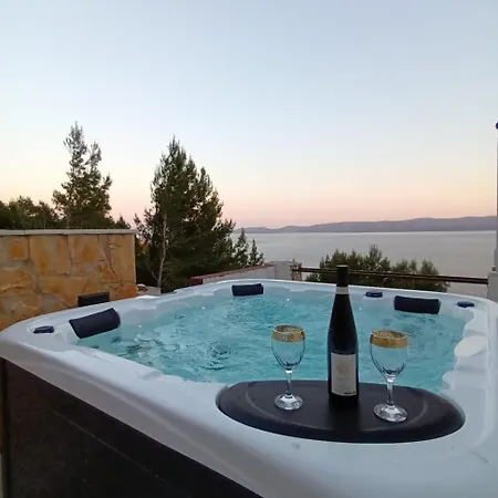 Apartmani Blazevic Omiš Esterno foto