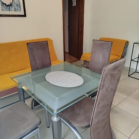 Apartmani Blazevic Omiš Esterno foto