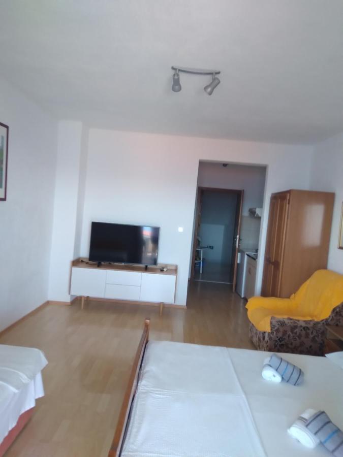 Apartment Blazevic *